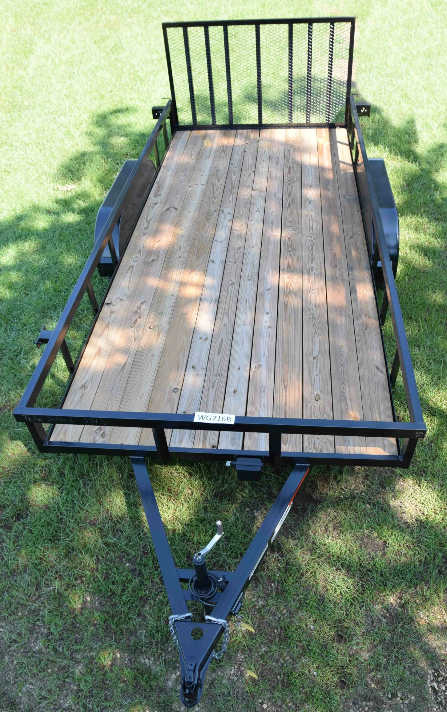 G612 Gravely Mower Bundle – Pro Turn 152 Zero Turn 7×16 Tube Utility Trailer 6 G612 Gravely Mower Bundle – Pro Turn 152 Zero Turn 7×16 Tube Utility Trailer - Image 4